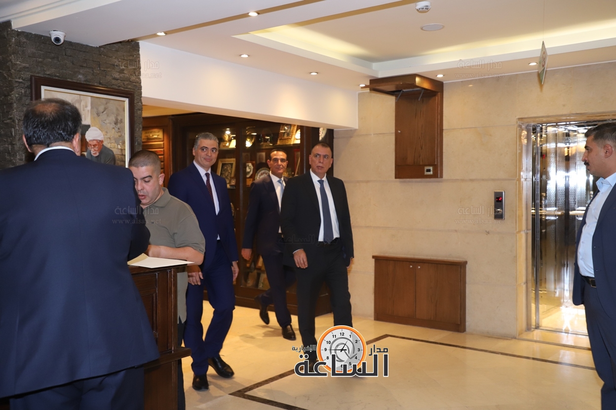 Madar Al-Saa Images 0.05783605552383553