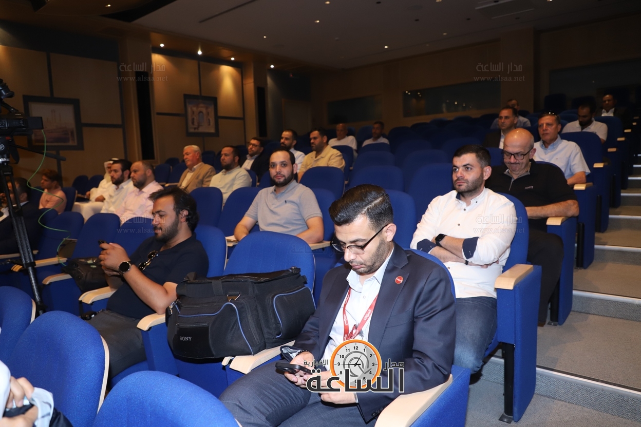 Madar Al-Saa Images 0.5753626867174679