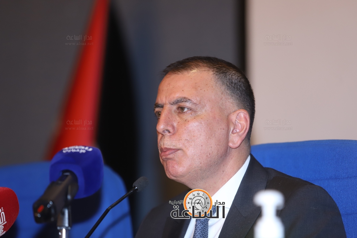 Madar Al-Saa Images 0.7917962671734637