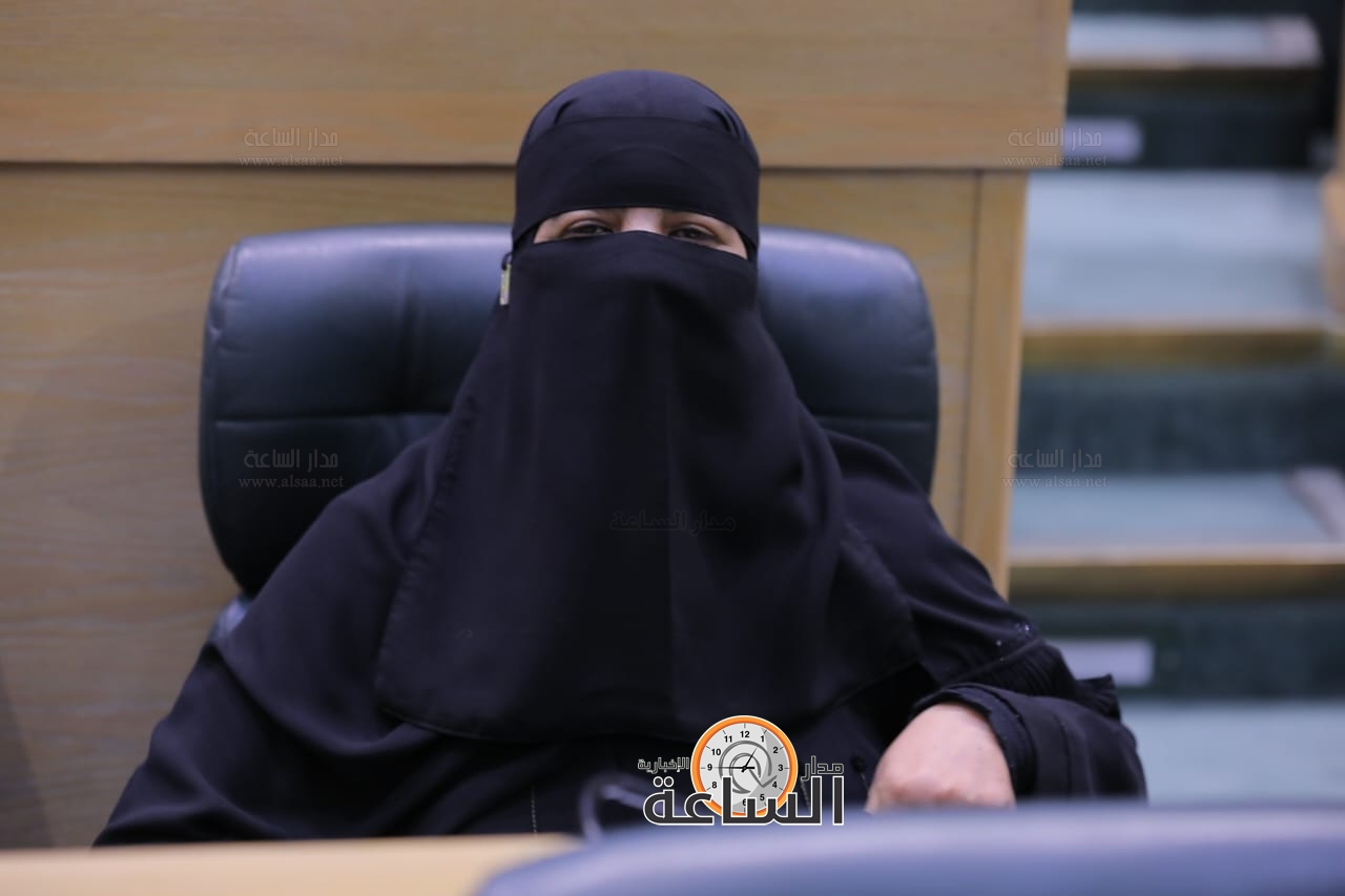 Madar Al-Saa Images 0.03742901710221669