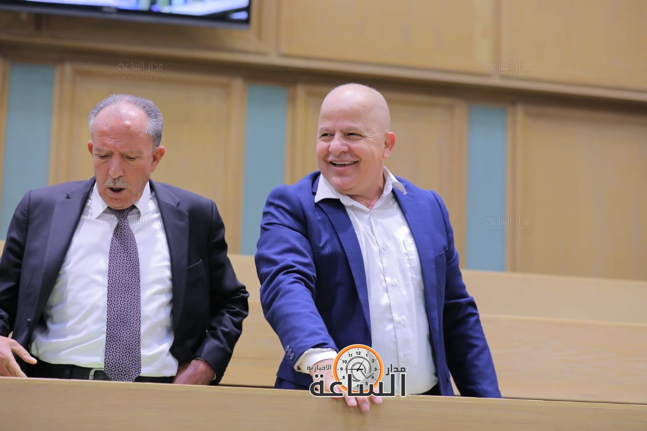 Madar Al-Saa Images 0.13524027575874964