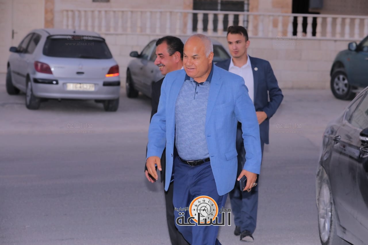 Madar Al-Saa Images 0.435576123838312