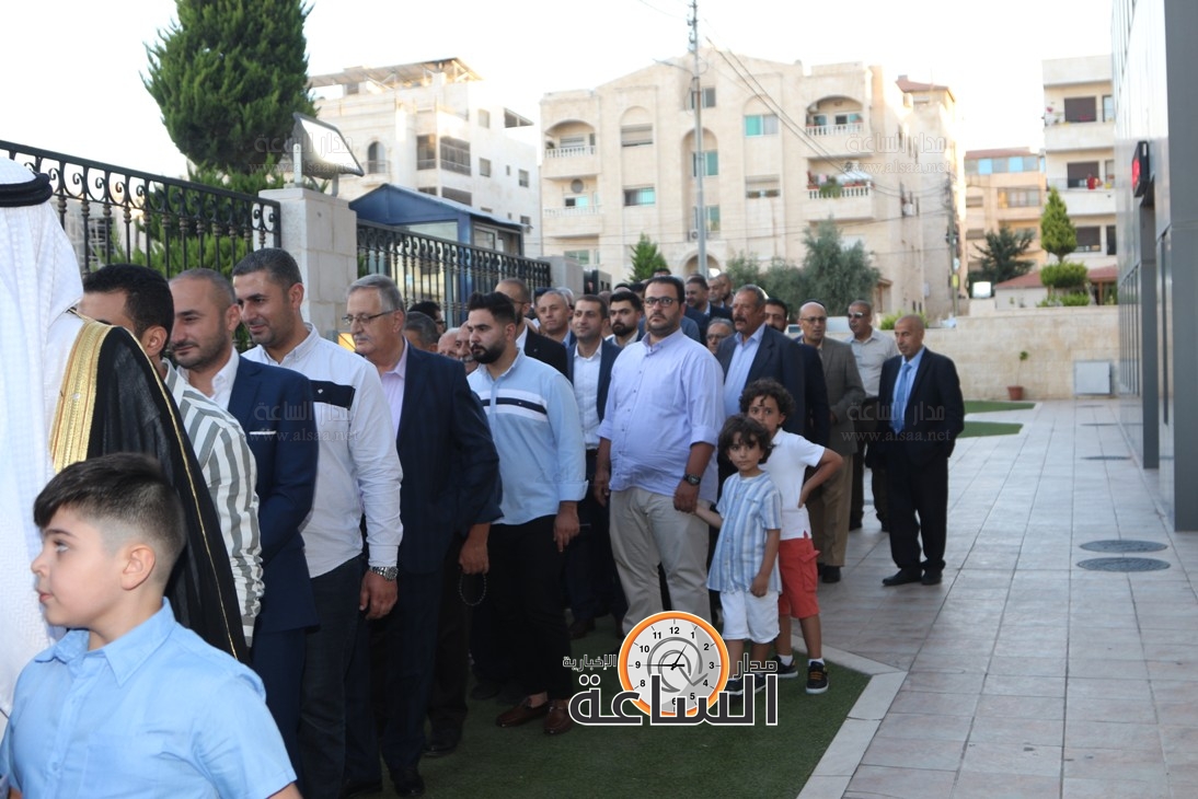 Madar Al-Saa Images 0.9513604231843265