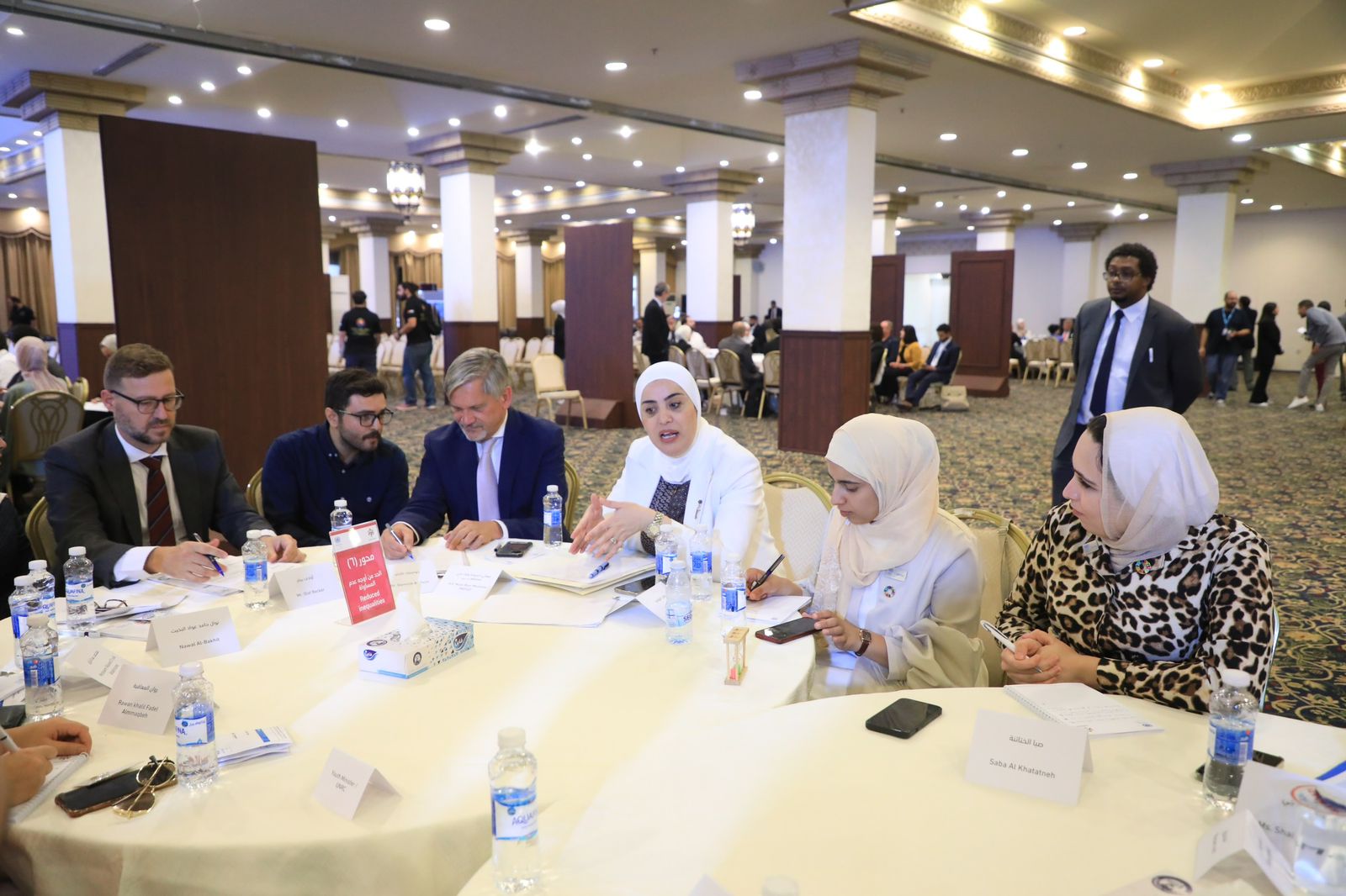 Madar Al-Saa Images 0.1756055142681182