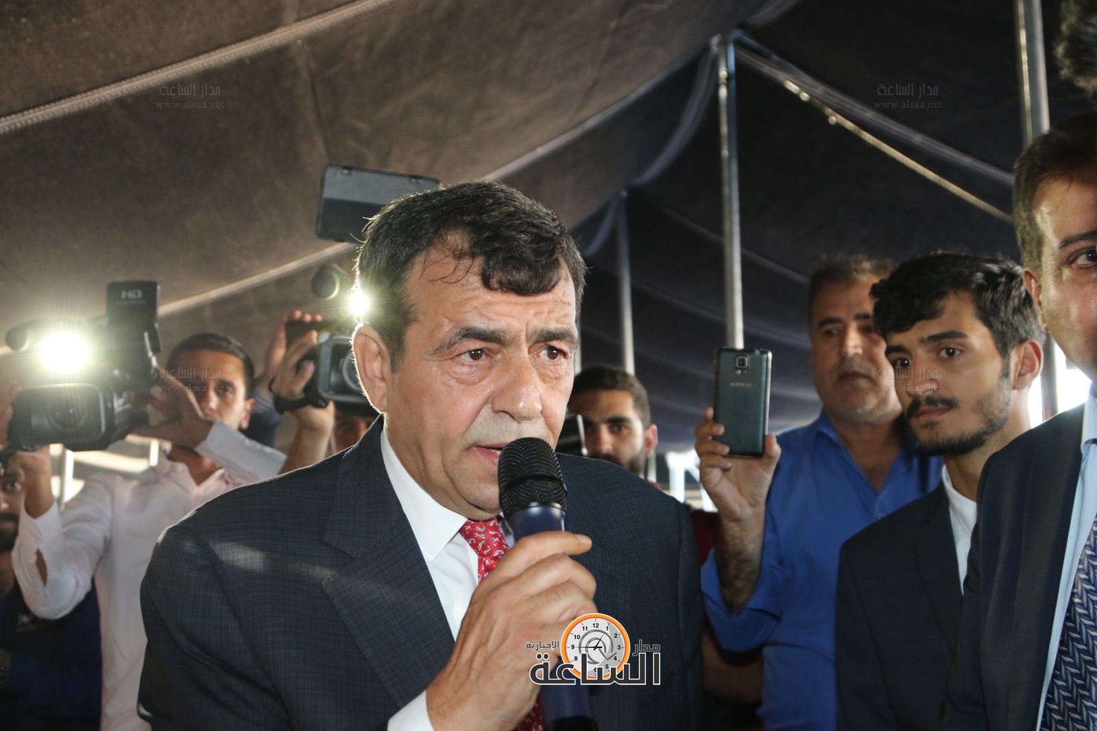 Madar Al-Saa Images 0.3507805439255063