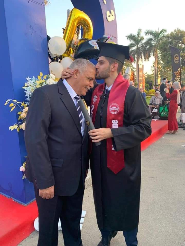 Madar Al-Saa Images 0.7125598484849687