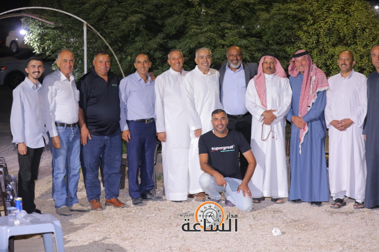 Madar Al-Saa Images 0.1898495722446174