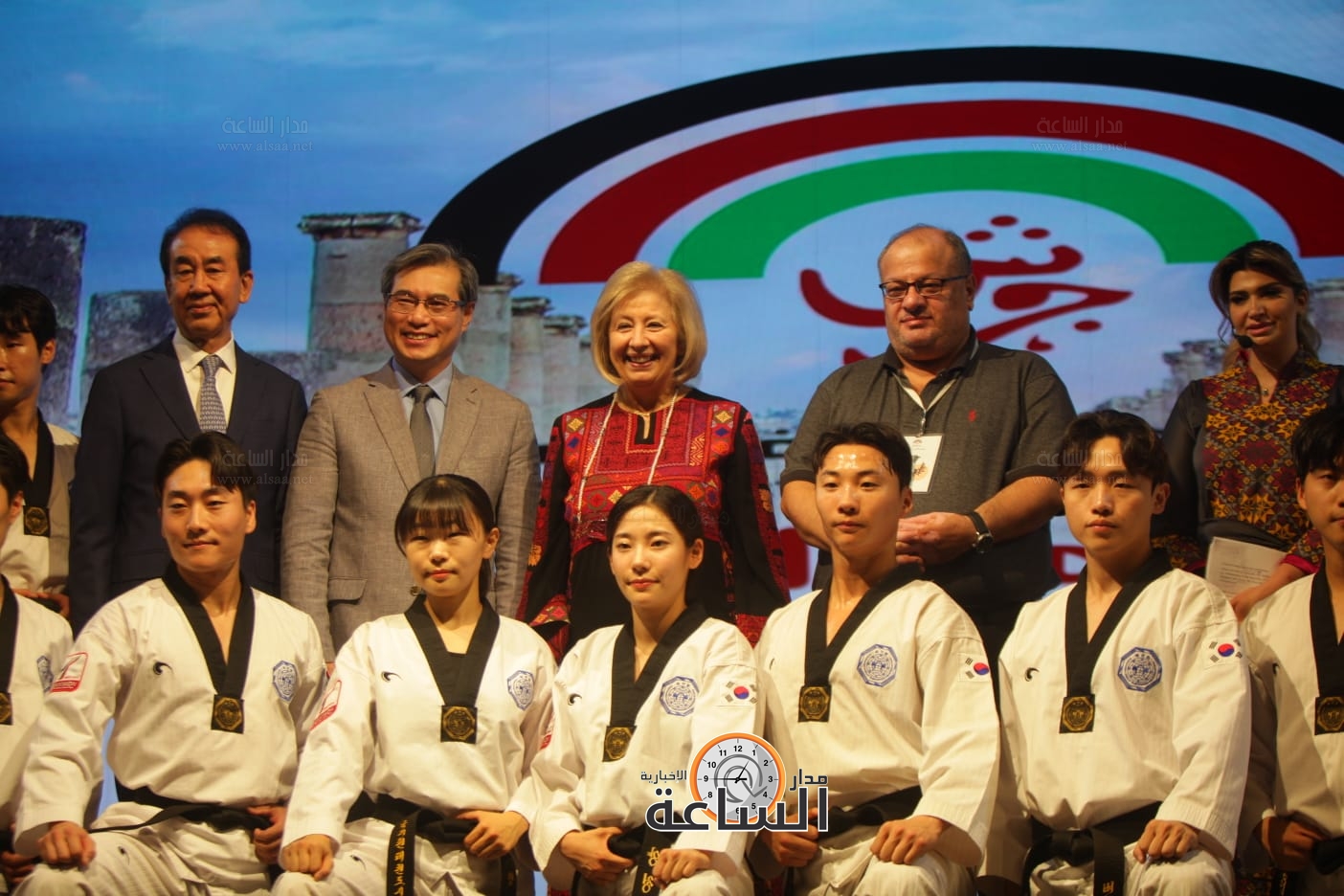 Madar Al-Saa Images 0.46992187763001825