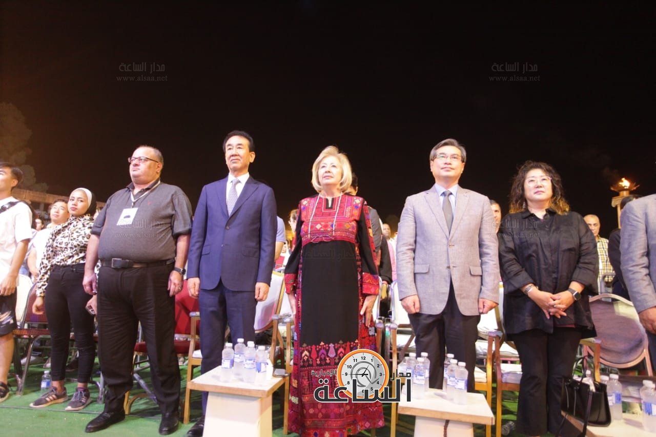 Madar Al-Saa Images 0.01479914145728689