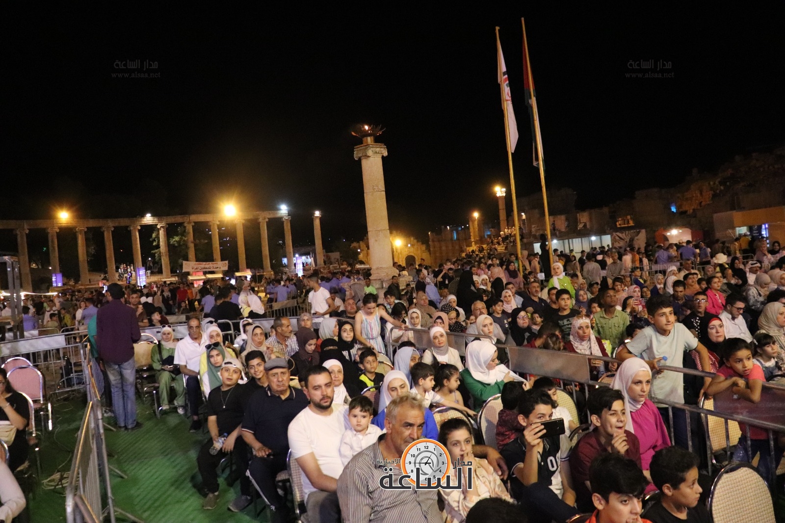 Madar Al-Saa Images 0.40546081171863024