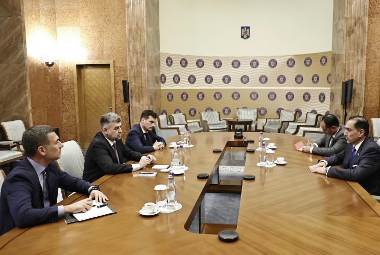 Madar Al-Saa Images 0.8897520481956704