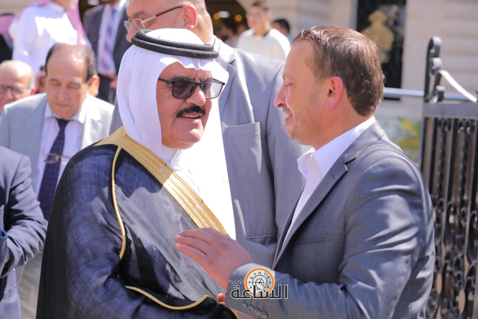 Madar Al-Saa Images 0.3323672040727548