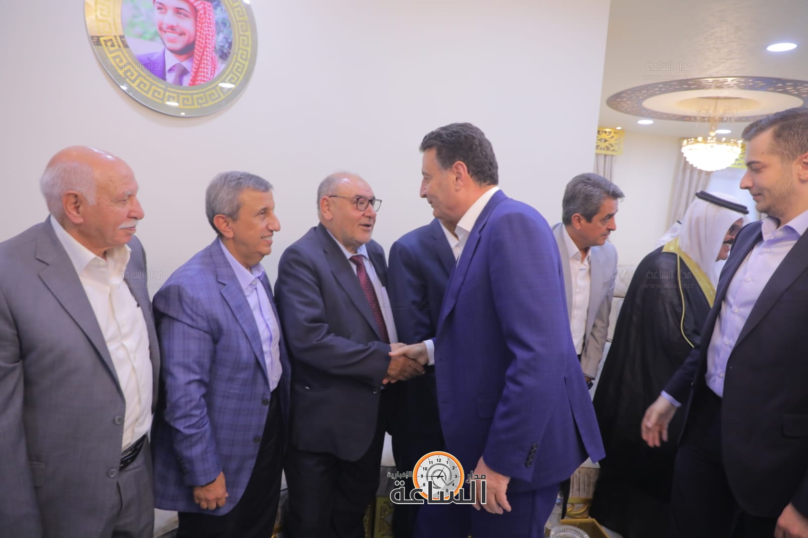 Madar Al-Saa Images 0.8109320377880502