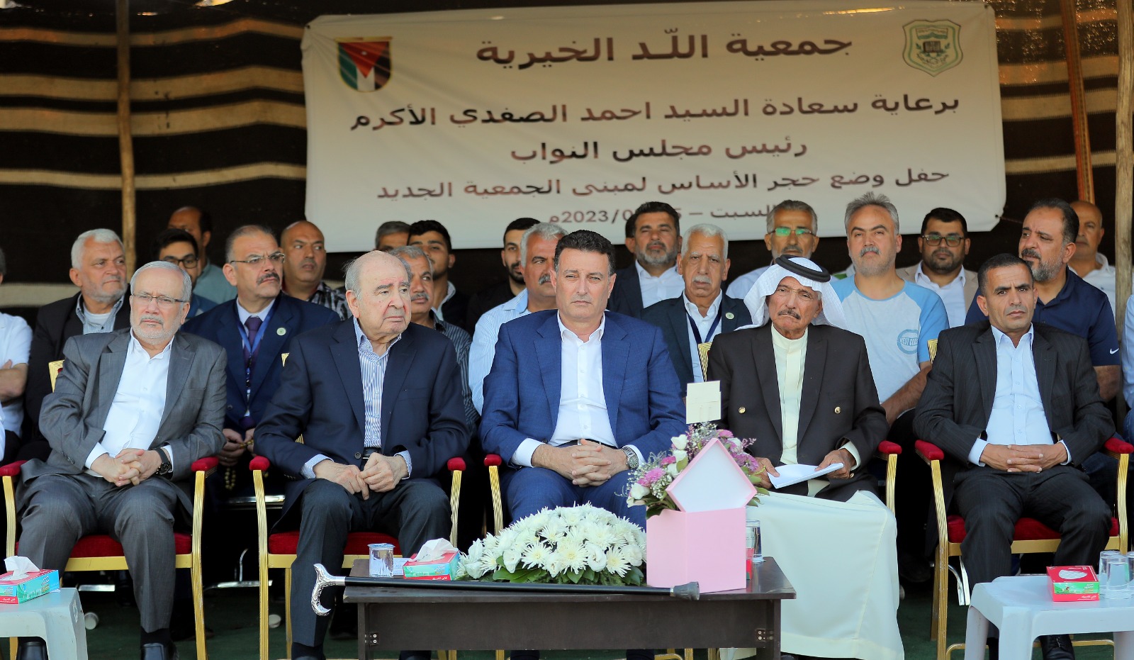 Madar Al-Saa Images 0.8741563714378333