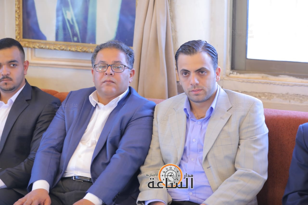 Madar Al-Saa Images 0.9675119353942816