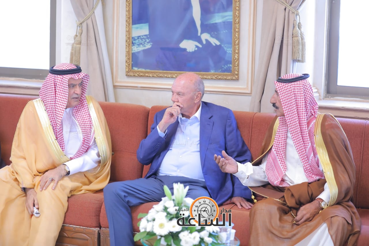 Madar Al-Saa Images 0.08657125218057438