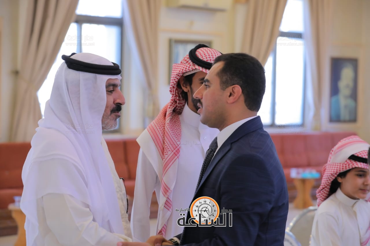 Madar Al-Saa Images 0.9882965160434947