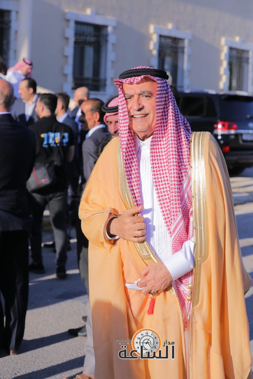 Madar Al-Saa Images 0.5992494592439876