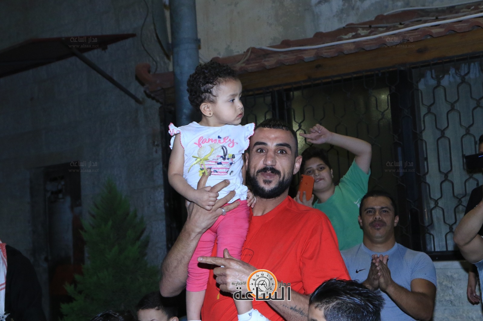 Madar Al-Saa Images 0.6590625730007965