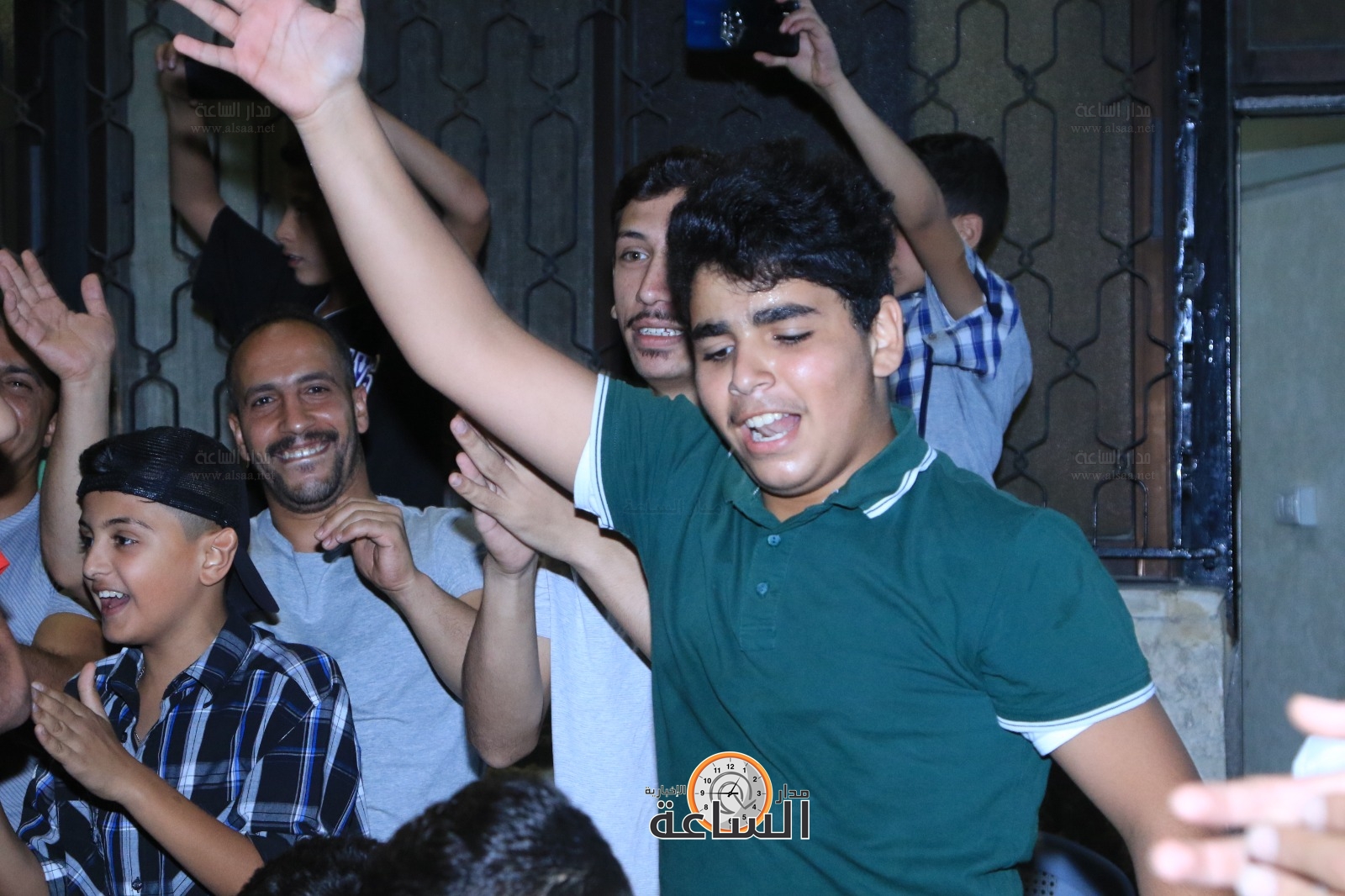 Madar Al-Saa Images 0.832671398291783