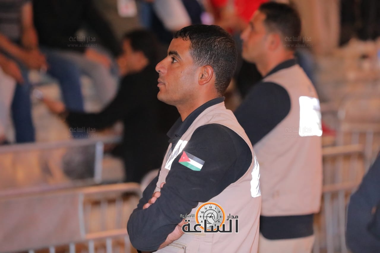 Madar Al-Saa Images 0.4314133231650682