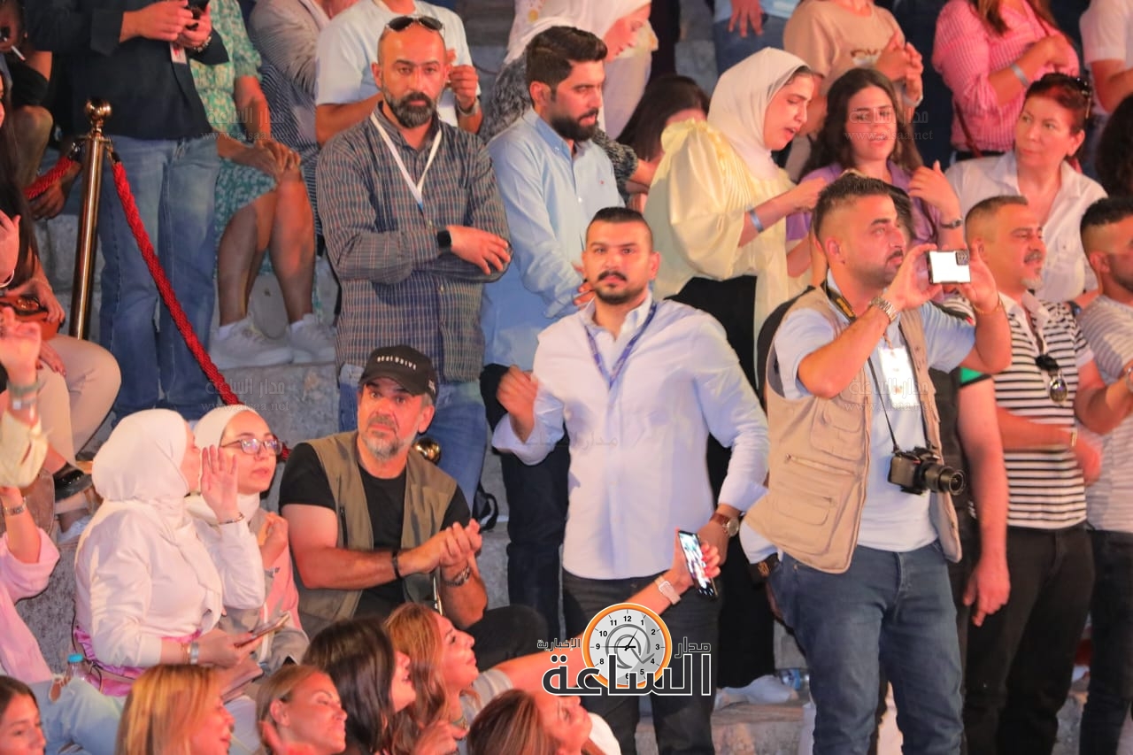 Madar Al-Saa Images 0.30464690964413677