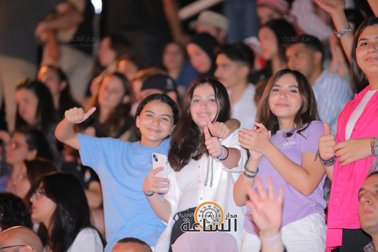 Madar Al-Saa Images 0.5644966859344207