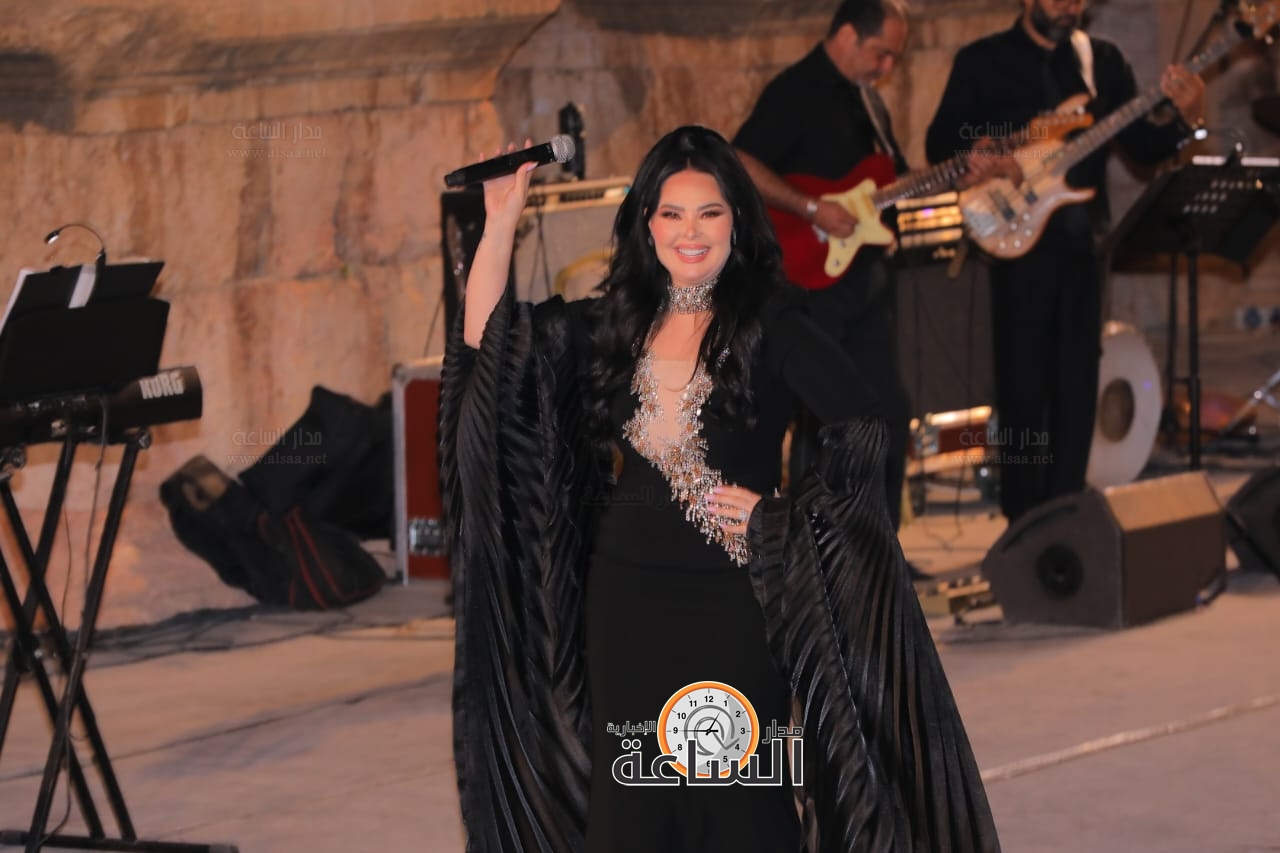 Madar Al-Saa Images 0.0007295013353992852