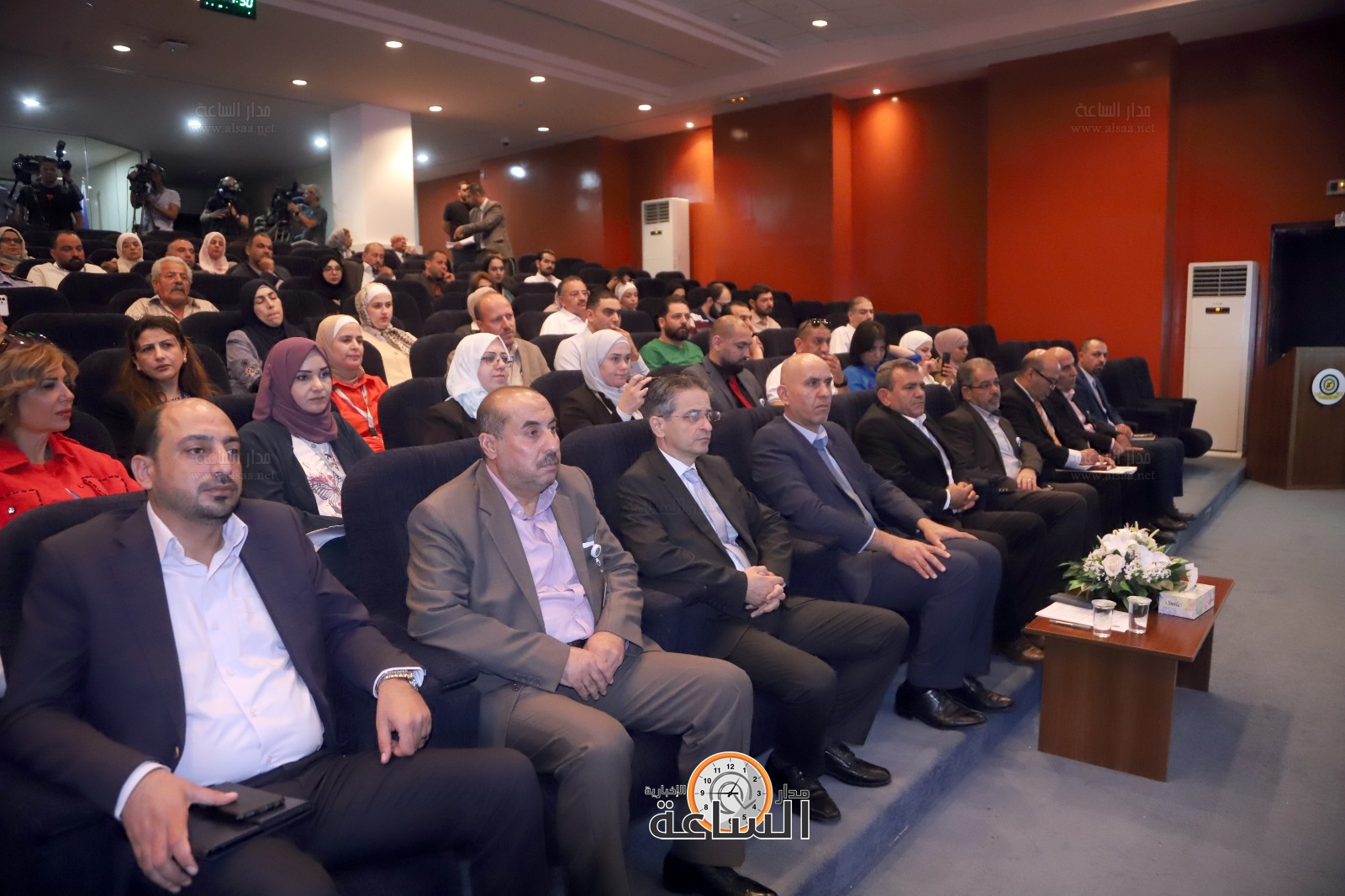 Madar Al-Saa Images 0.2475305491721136