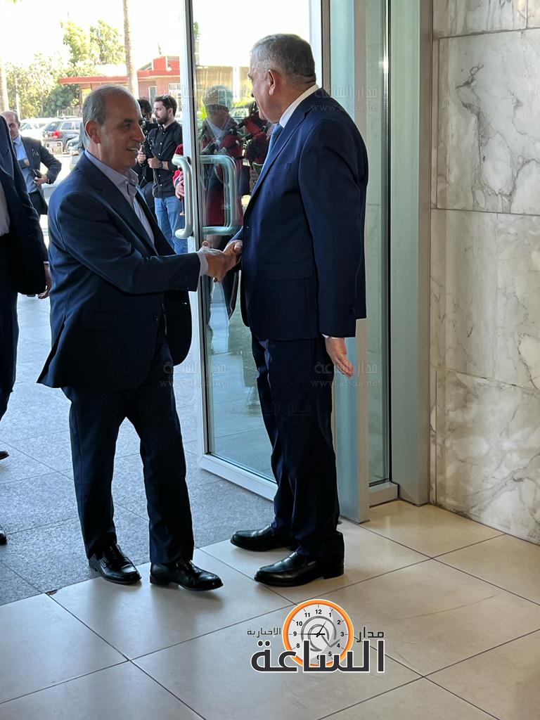 Madar Al-Saa Images 0.05365983402435681