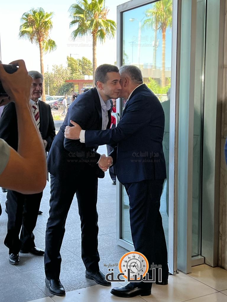 Madar Al-Saa Images 0.044832805060676106