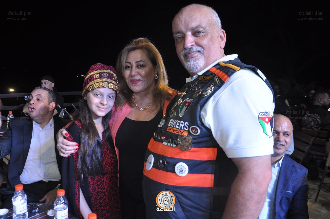 Madar Al-Saa Images 0.44841922377568066