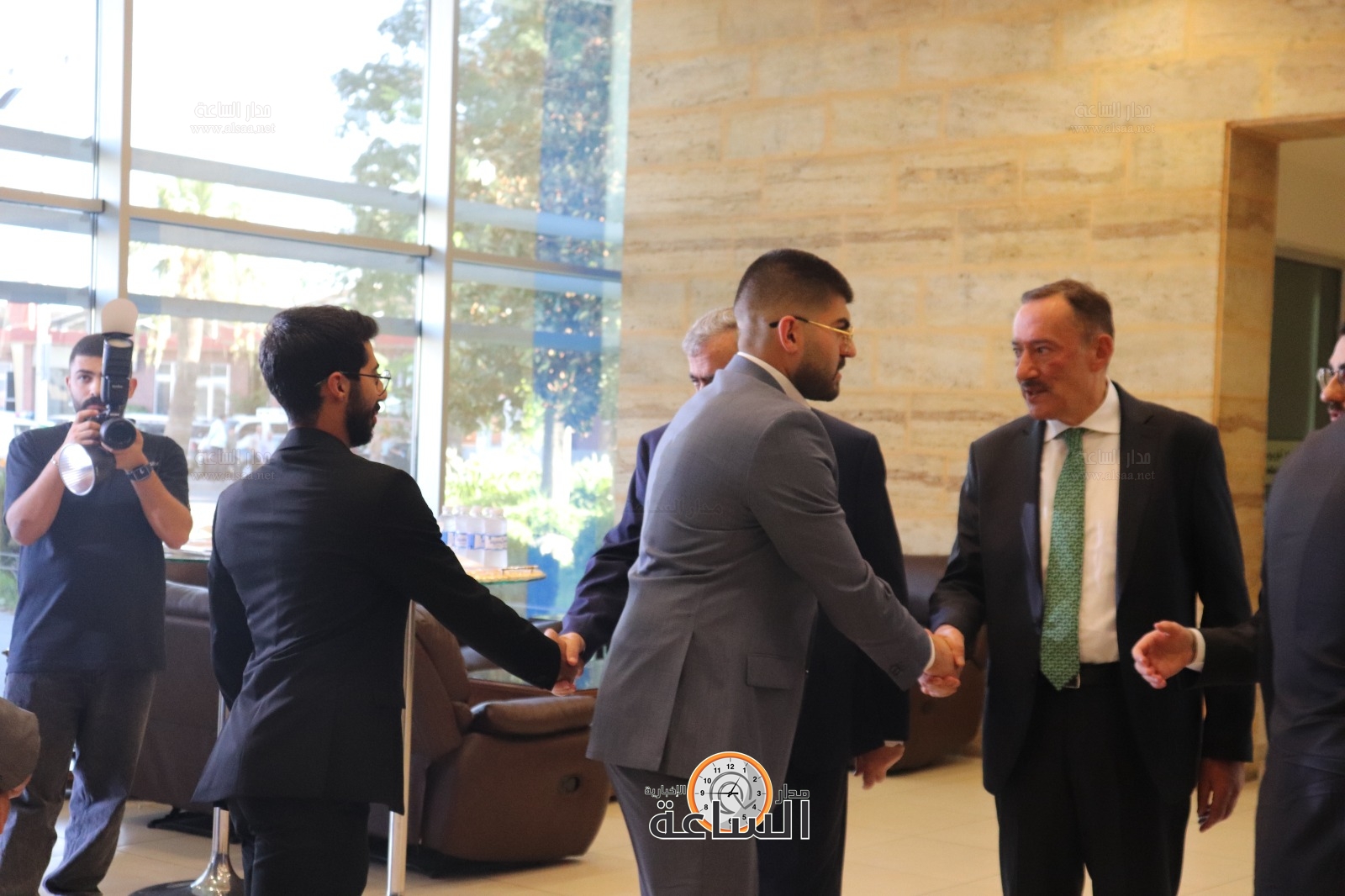 Madar Al-Saa Images 0.22376249349988087