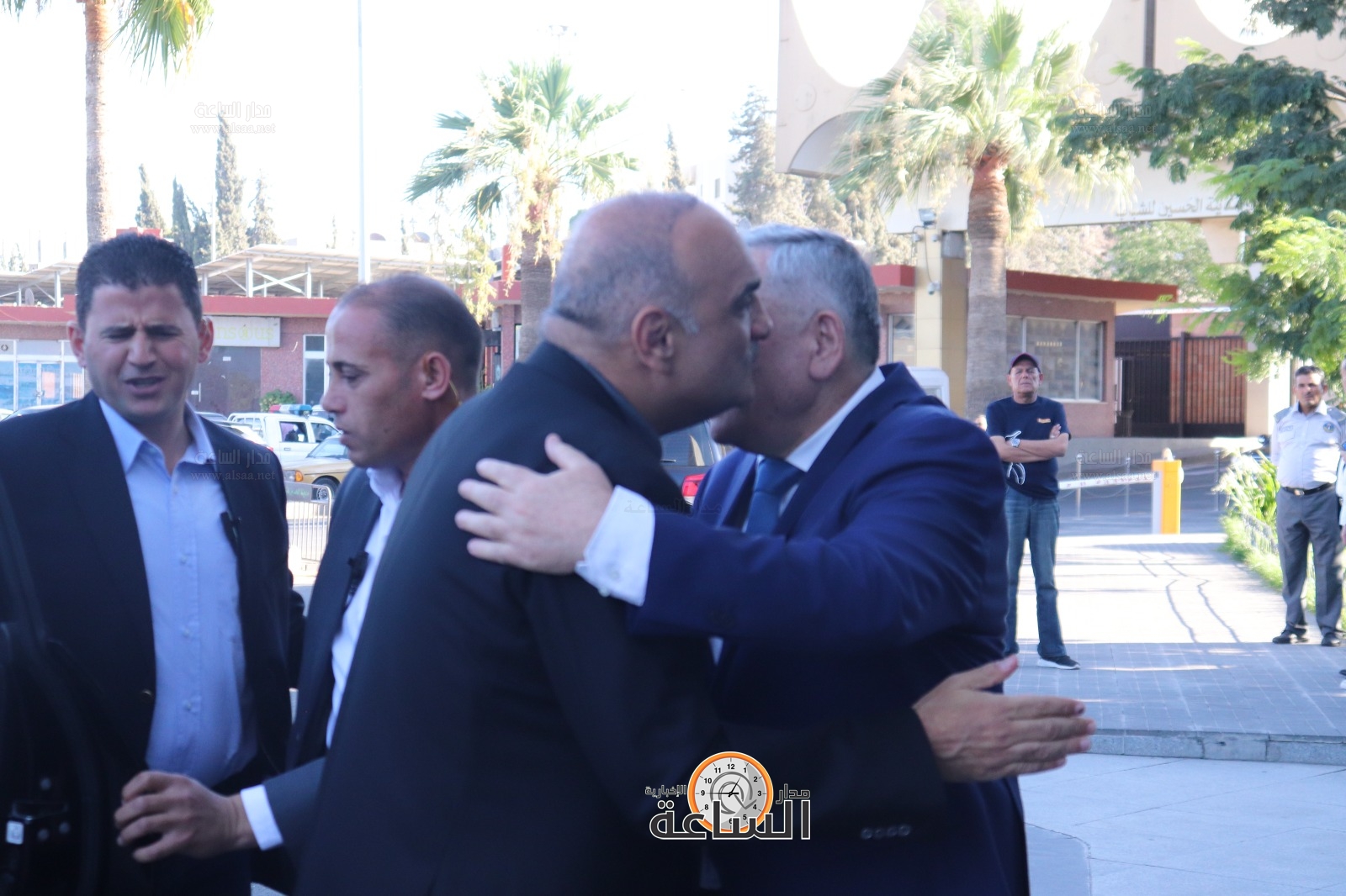 Madar Al-Saa Images 0.9354192447579078