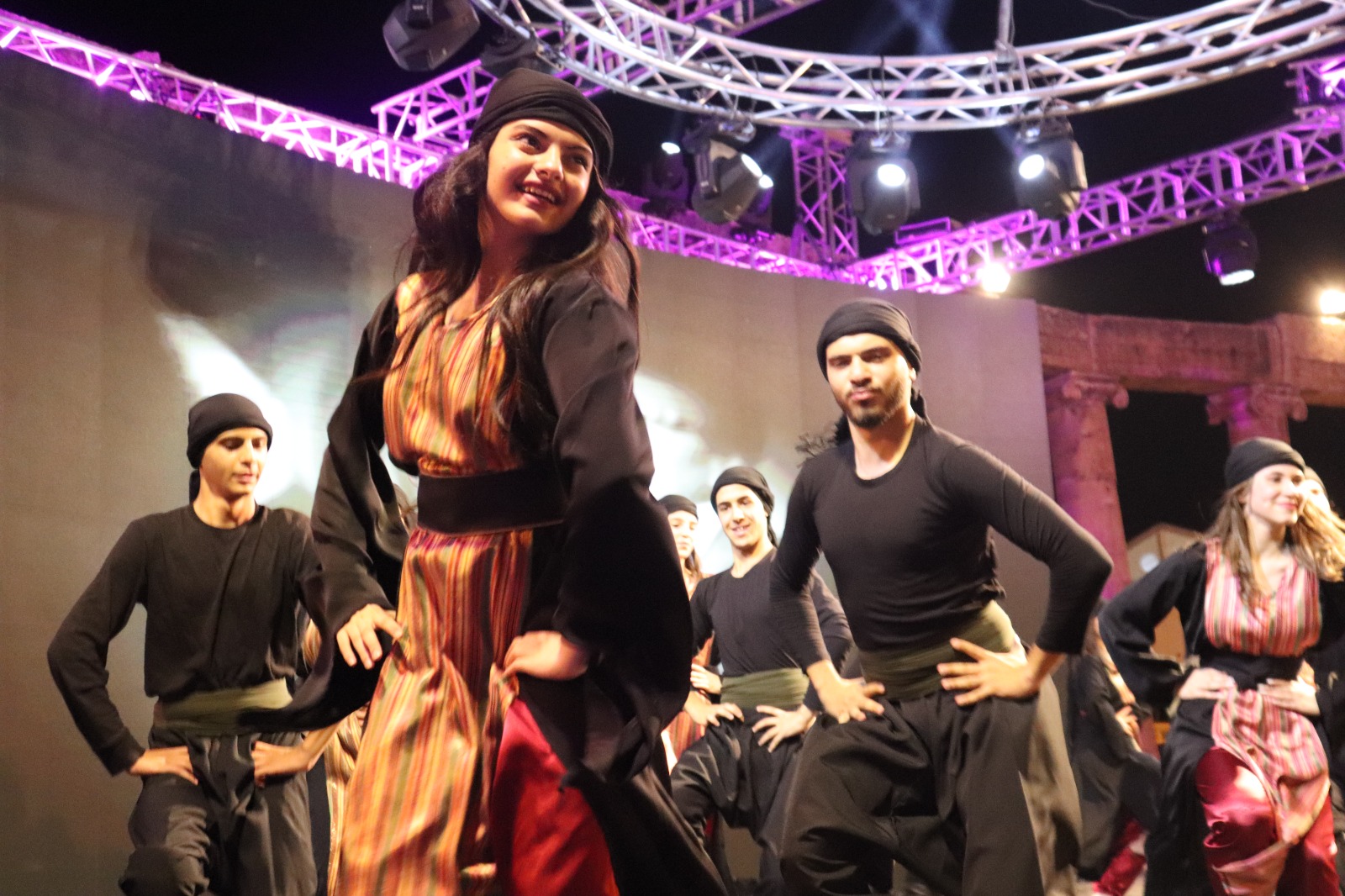 Madar Al-Saa Images 0.9804793829849113