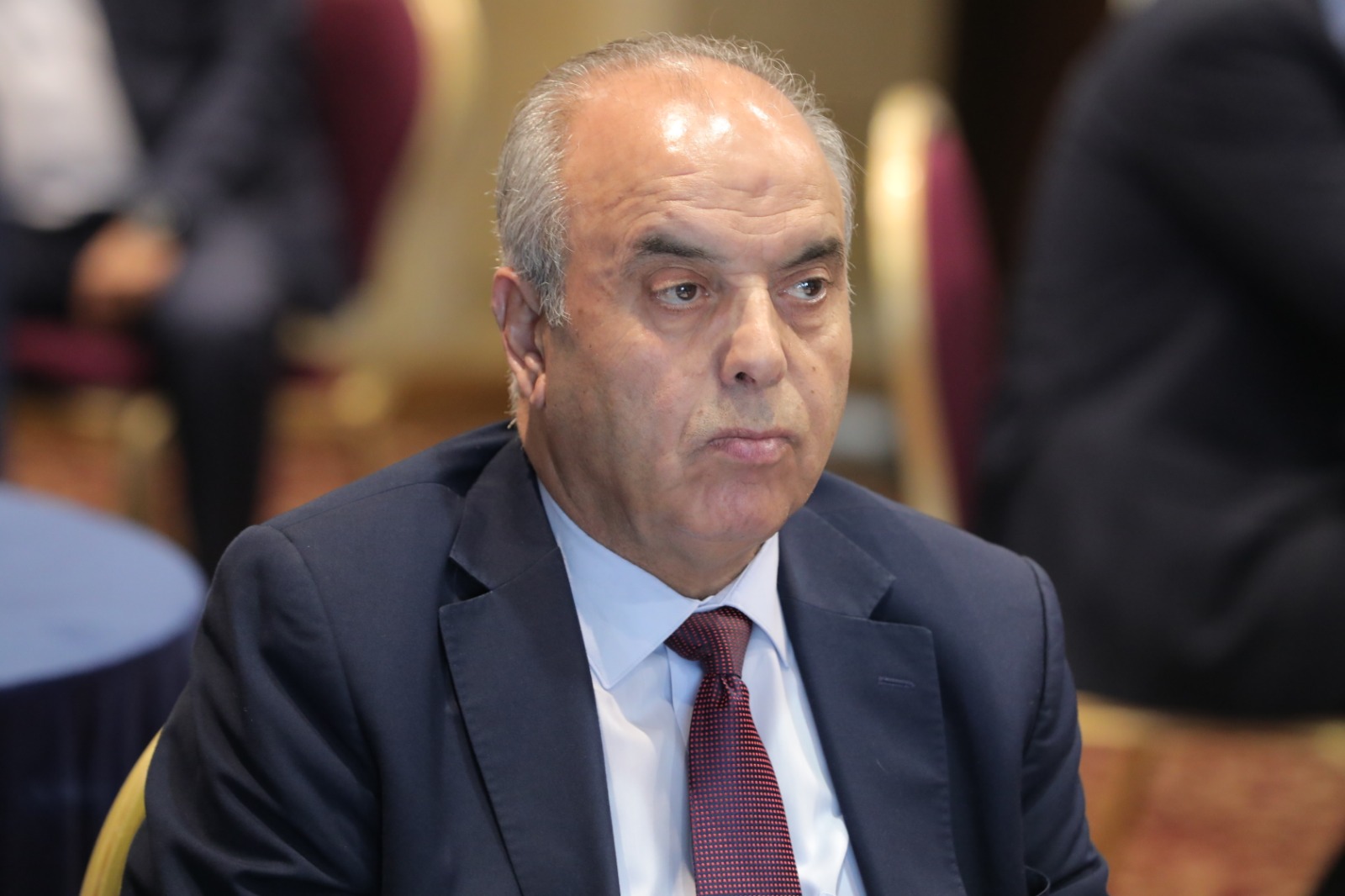 Madar Al-Saa Images 0.40914261609369085