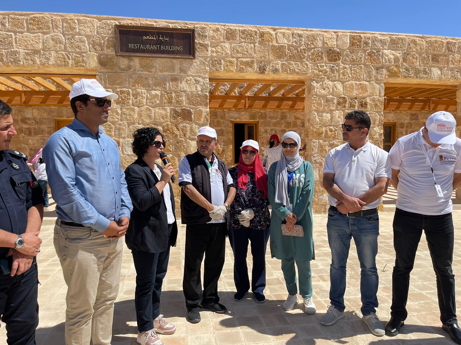 Madar Al-Saa Images 0.3715329212048535