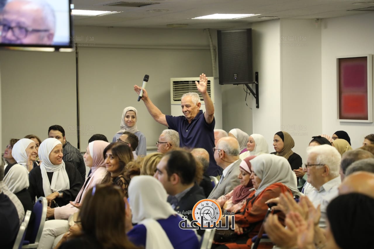 Madar Al-Saa Images 0.8124605494617726