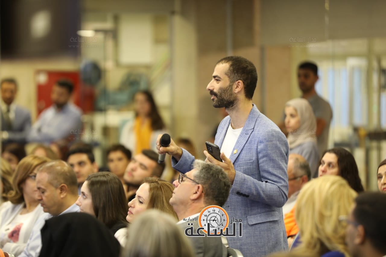 Madar Al-Saa Images 0.918681717160417