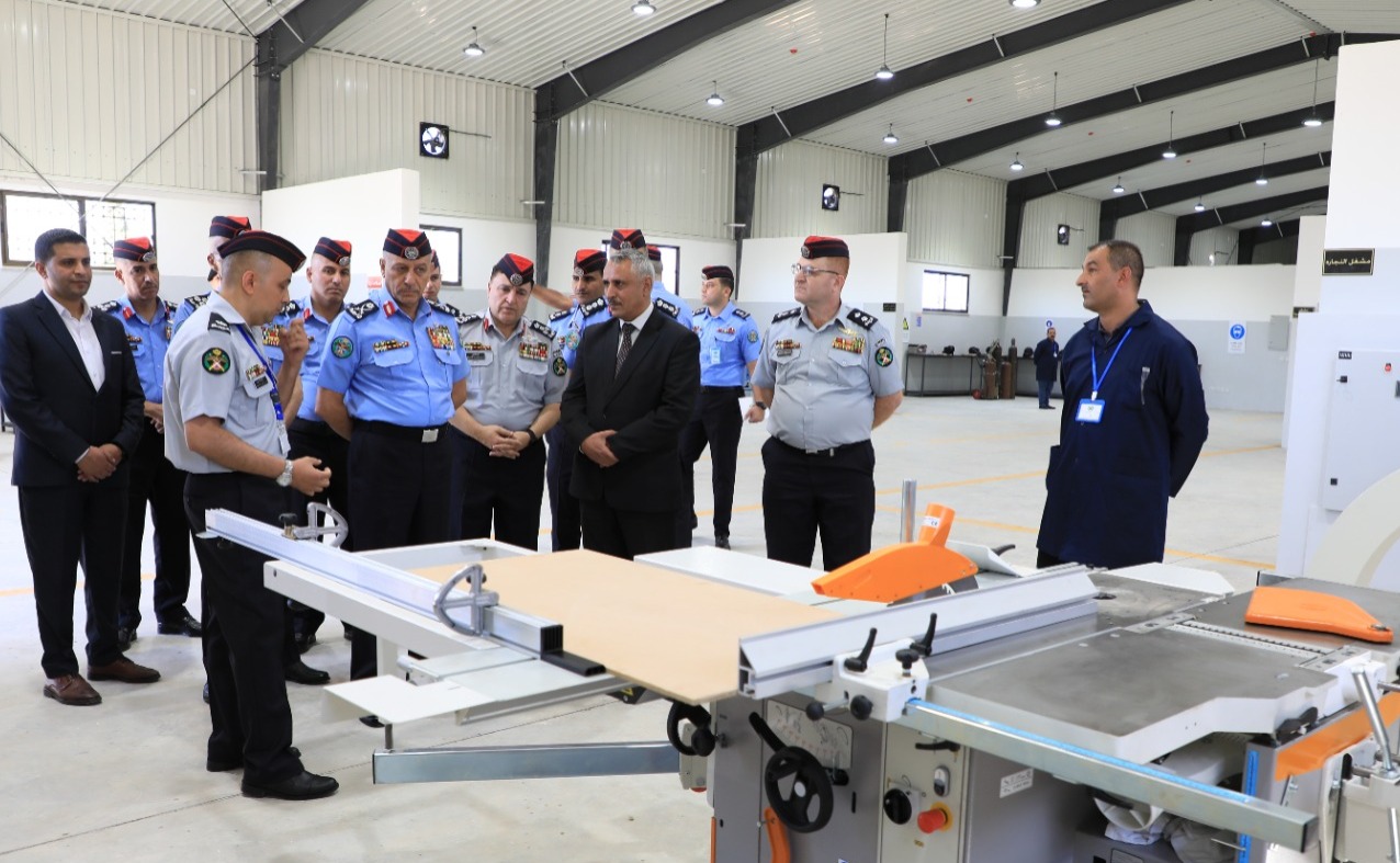 Madar Al-Saa Images 0.06479618778127194