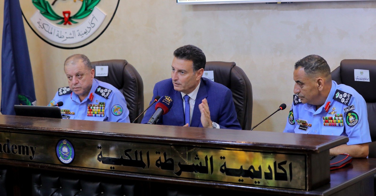 Madar Al-Saa Images 0.9977076395970117