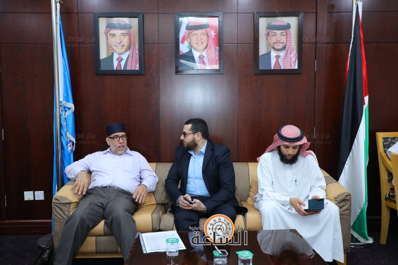 Madar Al-Saa Images 0.8180478532510136