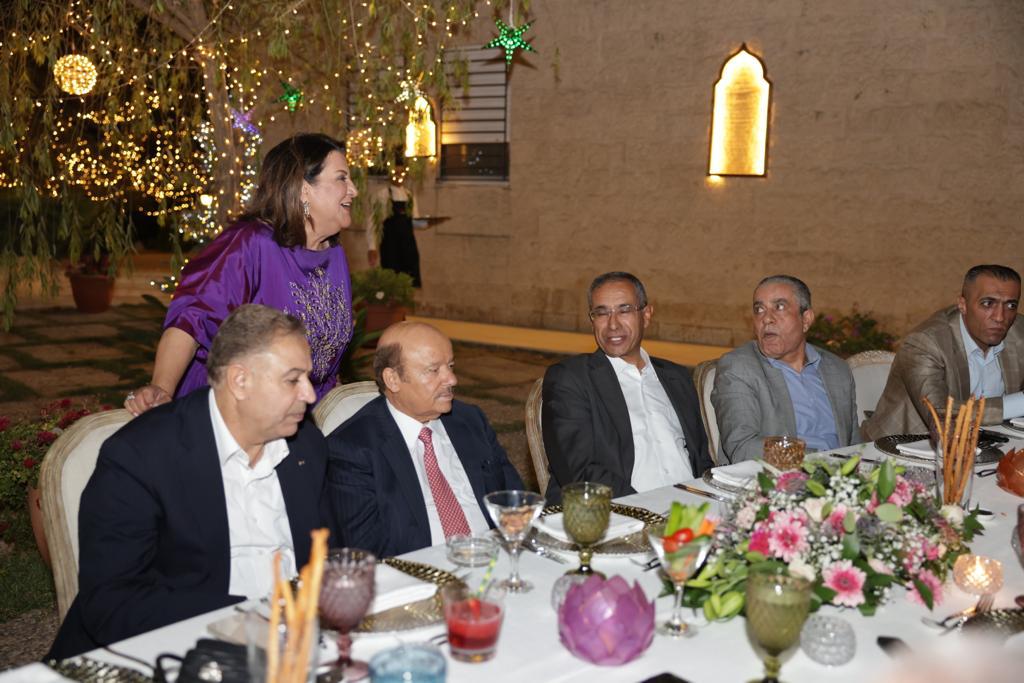 Madar Al-Saa Images 0.5559188697621092