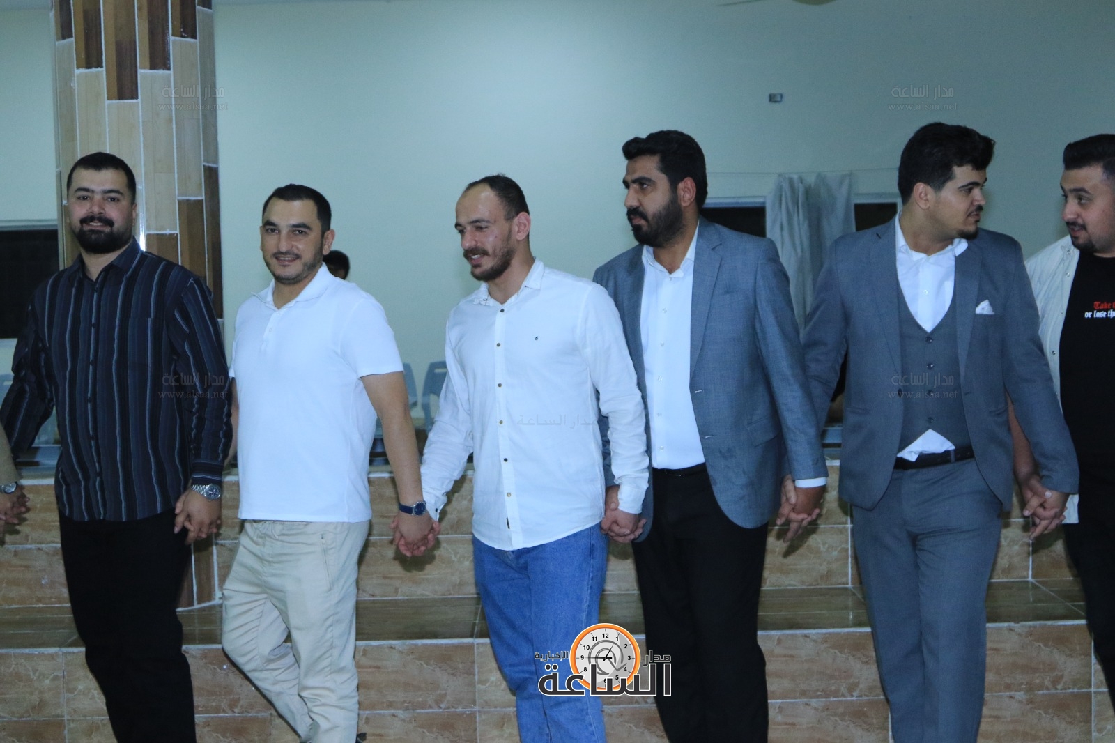 Madar Al-Saa Images 0.8318429388501611