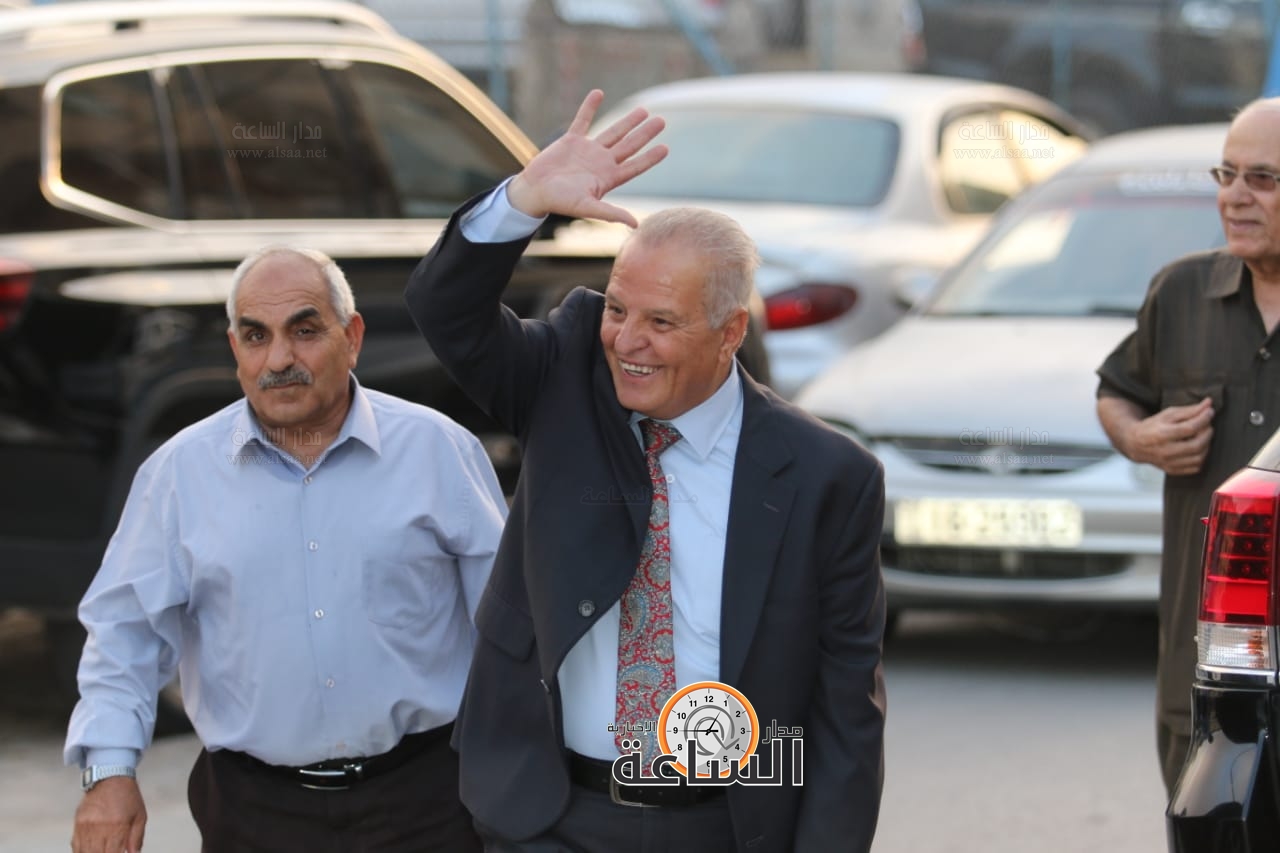 Madar Al-Saa Images 0.8408865553132527