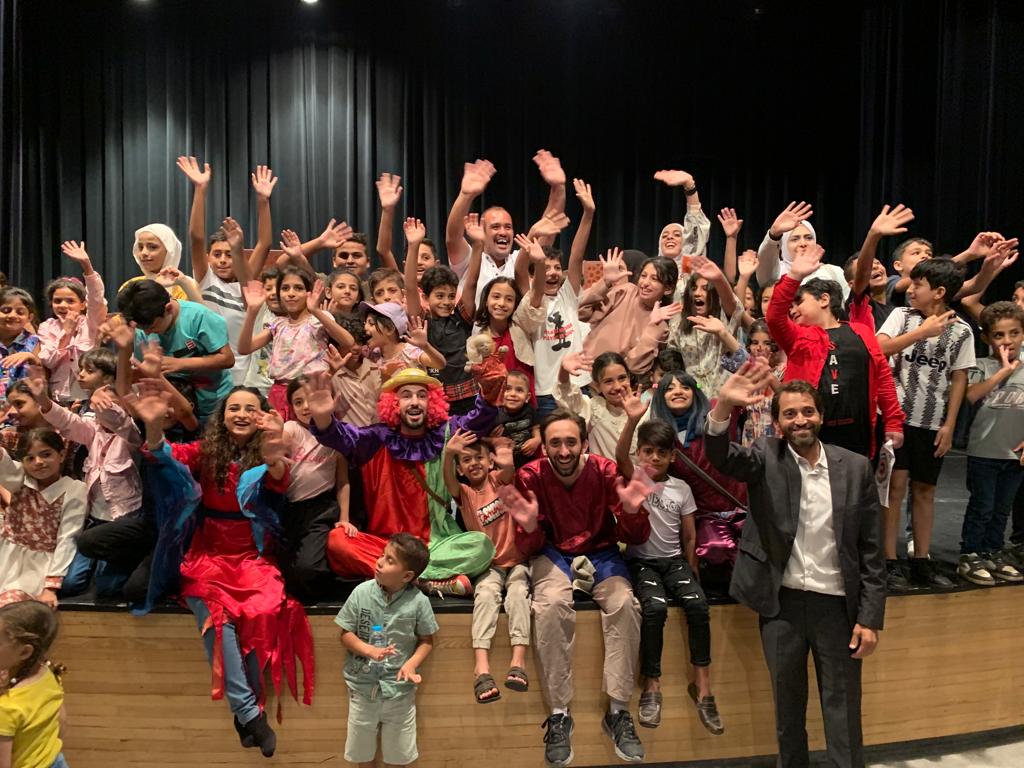 Madar Al-Saa Images 0.8408560837326984