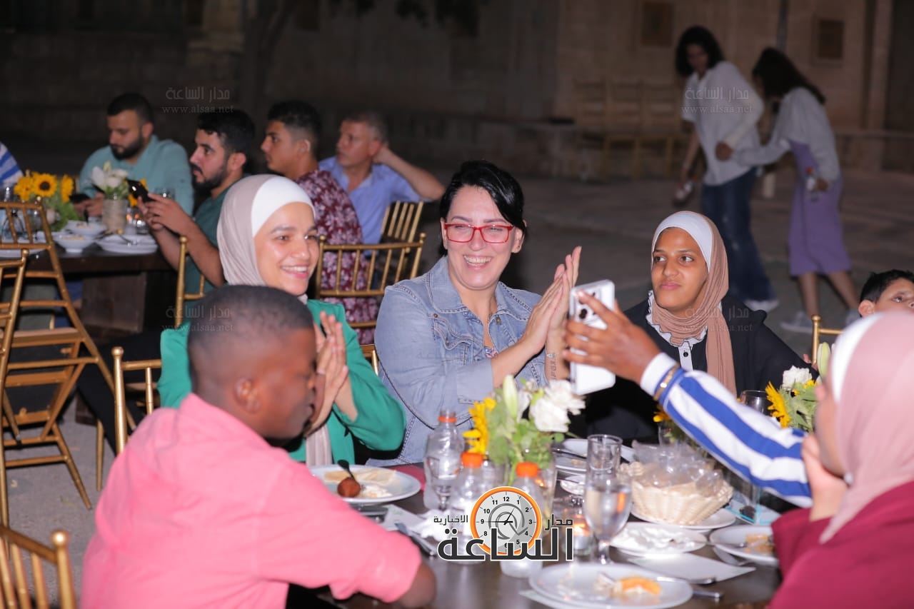 Madar Al-Saa Images 0.869122687846538