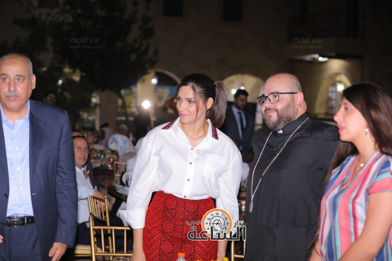 Madar Al-Saa Images 0.44377961009873745