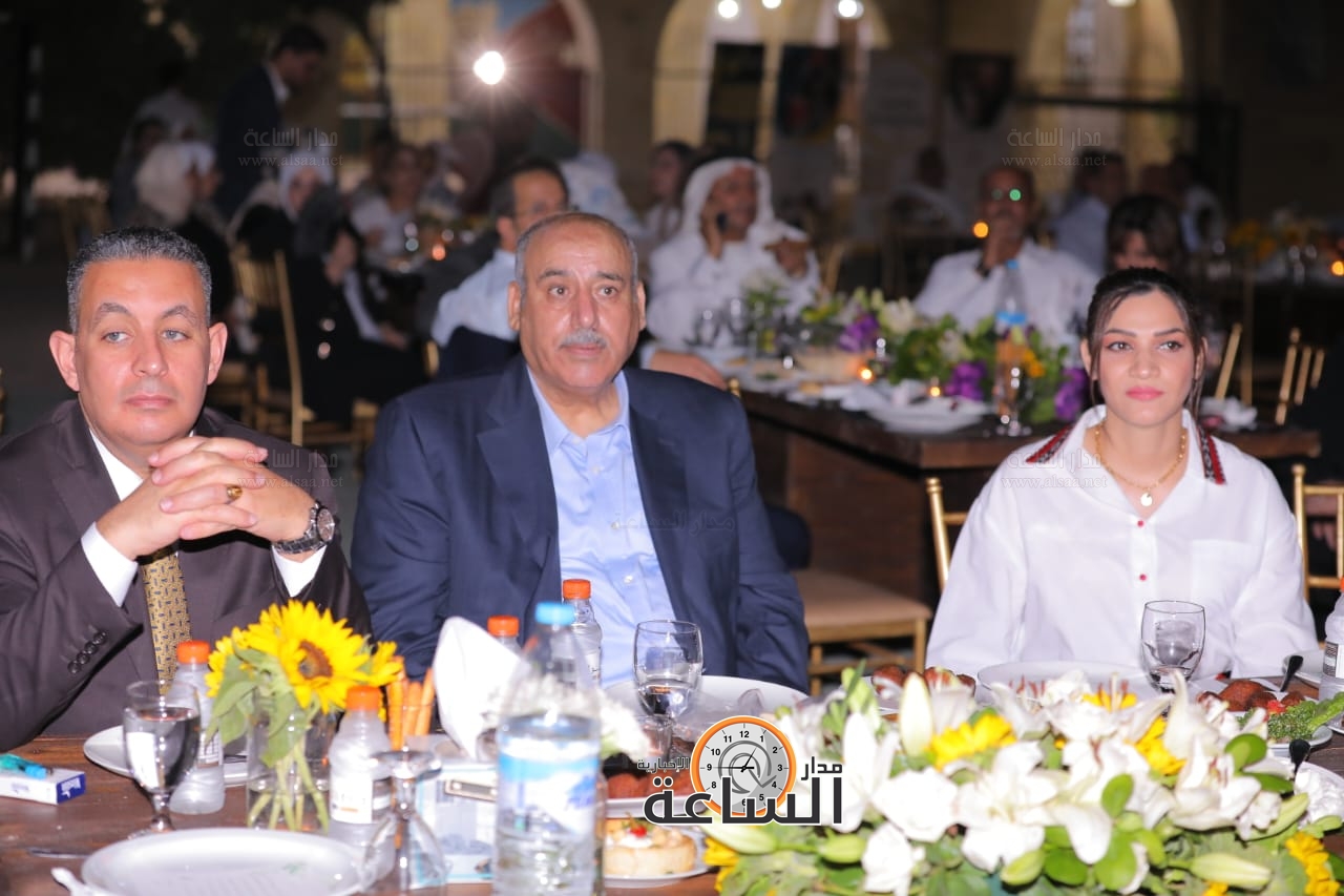 Madar Al-Saa Images 0.2271568606889074