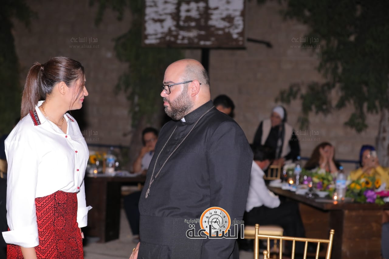 Madar Al-Saa Images 0.1585516440811261